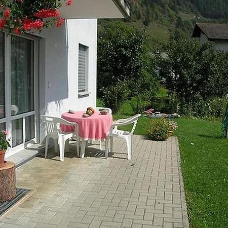 Schoene, Sonnige 25-Zimmer Parterre-Ferienwohnung Poschiavo Exterior foto